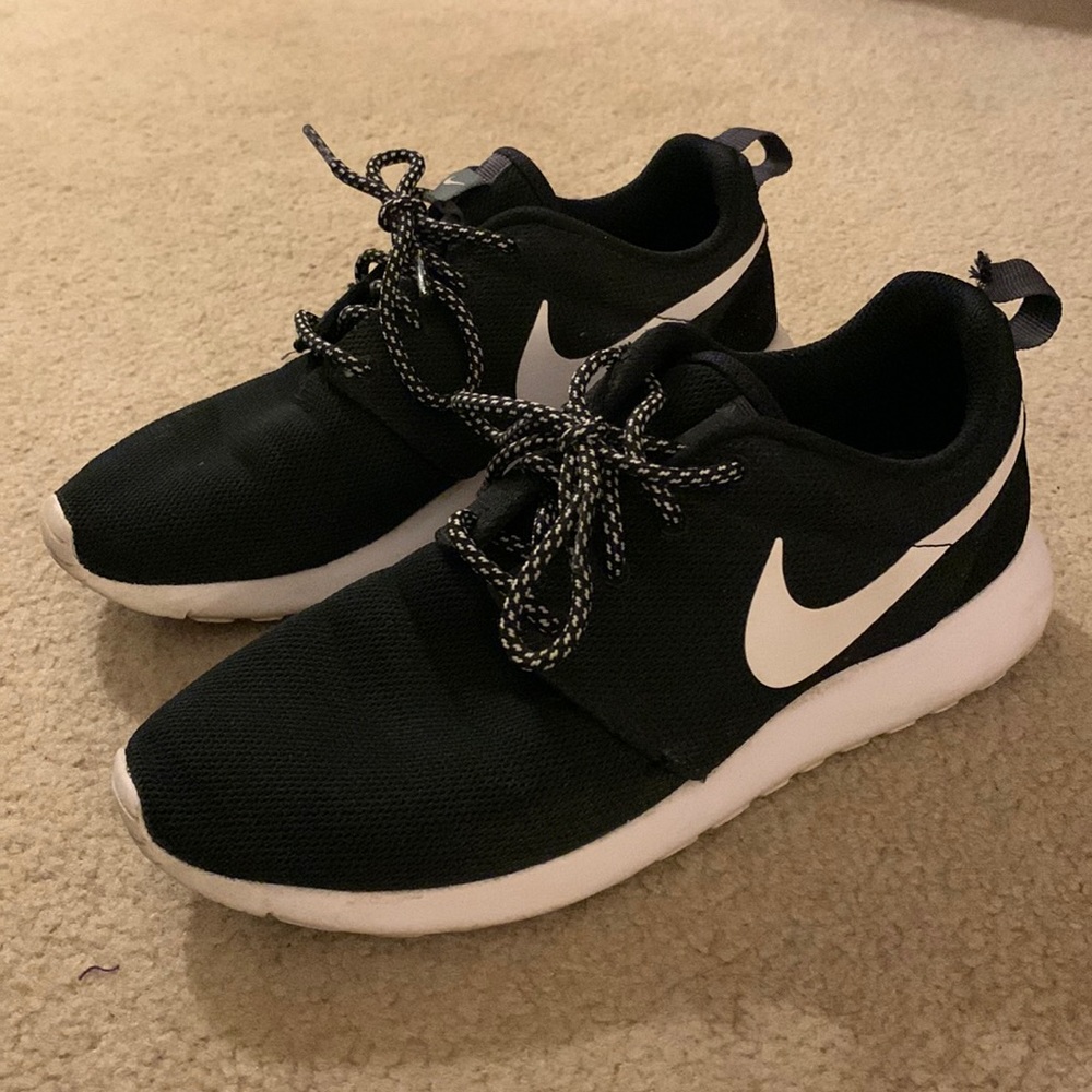 Nike Rosches